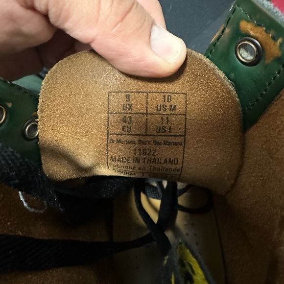 DR MARTENS !! - Picture 7 of 7